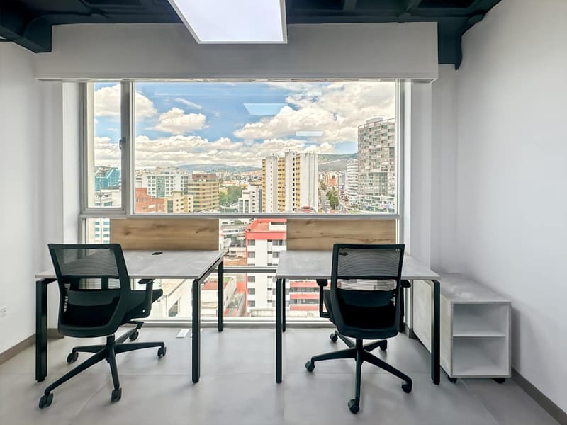 Regus - Av Eloy Alfaro E6-24,y Calle Francisco Andrade Marin image 2