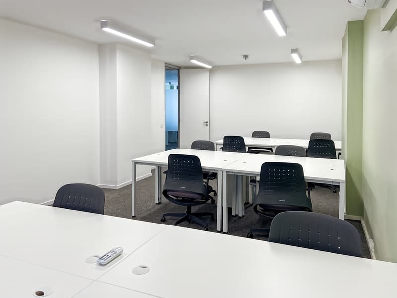 Regus - 228, XV de Novembro St, 2° floor  -,Centro (pedestrian access only) or 99,Boa Vista St. image 13