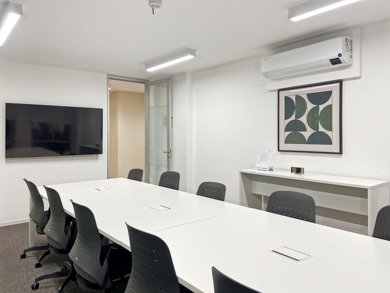 Regus - 228, XV de Novembro St, 2° floor  -,Centro (pedestrian access only) or 99,Boa Vista St. image 3