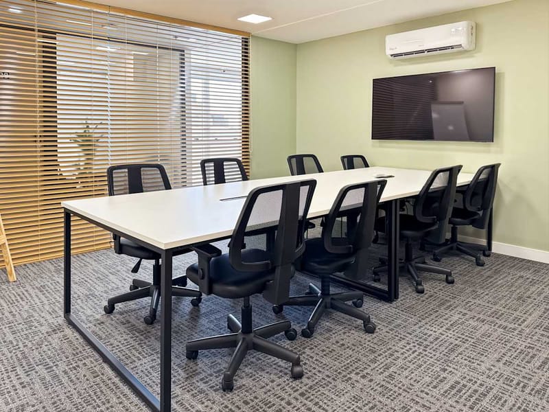 Regus - 1942 Carlos Gomes Avenida, Tres Figueiras image 3