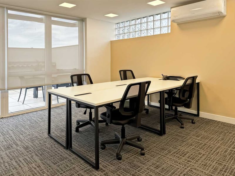 Regus - 1942 Carlos Gomes Avenida, Tres Figueiras image 4