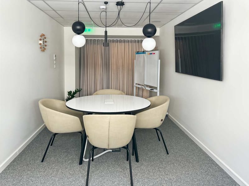 Spaces - 328-330 Thiseos Avenue image 10