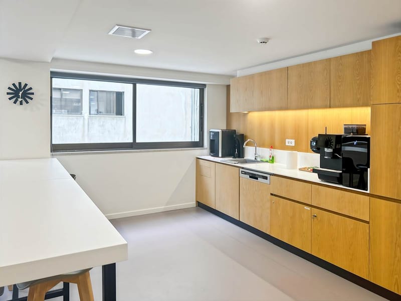 Spaces - 328-330 Thiseos Avenue image 6