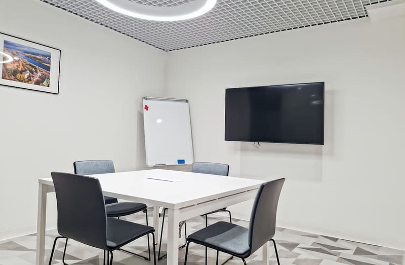 Regus - Al. Wyzwolenia 46 image 11