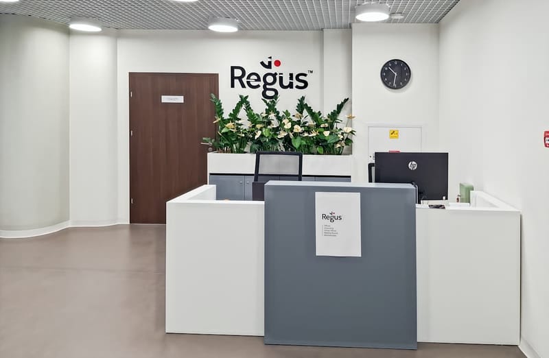 Regus - Al. Wyzwolenia 46 image 2