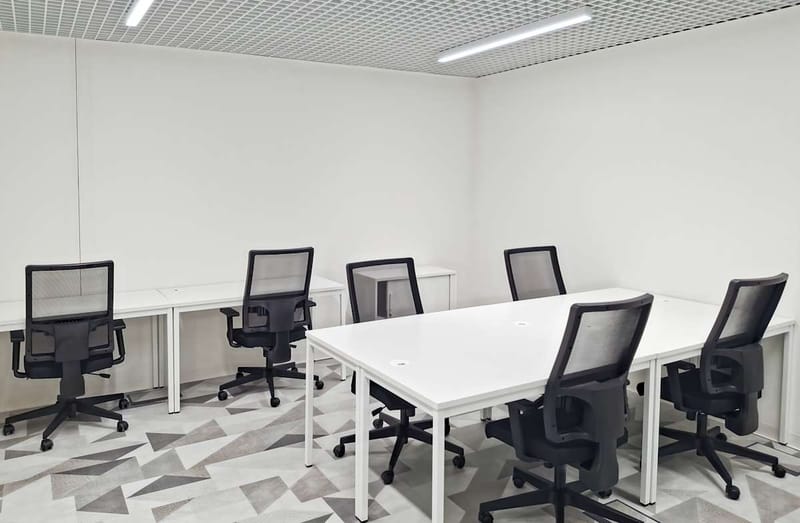 Regus - Al. Wyzwolenia 46 image 7