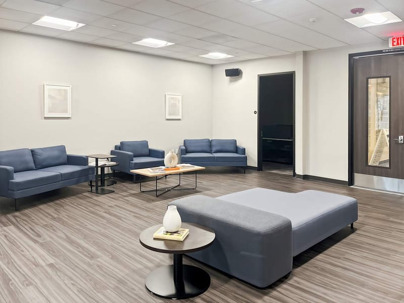 Spaces - 265 E River Park Circle,1st Floor image 5