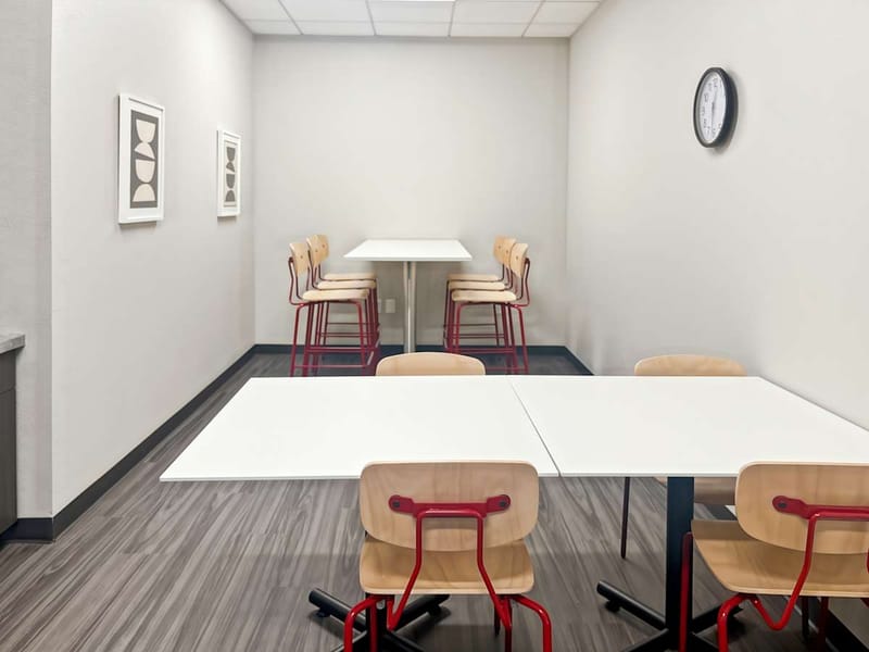 Spaces - 265 E River Park Circle,1st Floor image 9