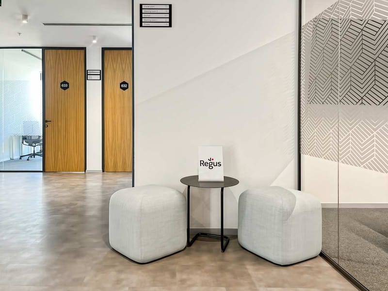 Regus - Bulevar Ivana Crnojevica 99/2 image 11
