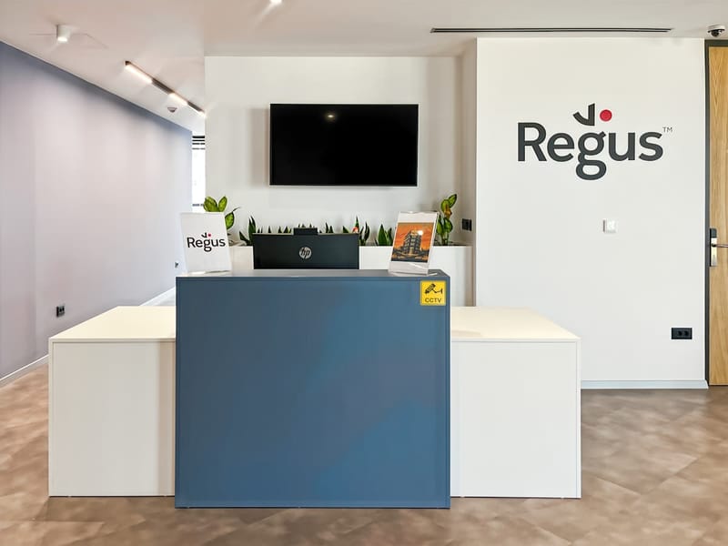 Regus - Bulevar Ivana Crnojevica 99/2 image 2