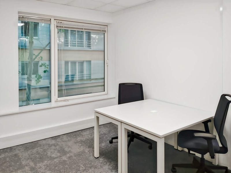 Regus - 1 Rue Augustine Variot,Perial image 11