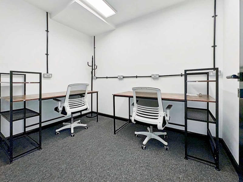 Hq - 35 Marine Terrace image 4