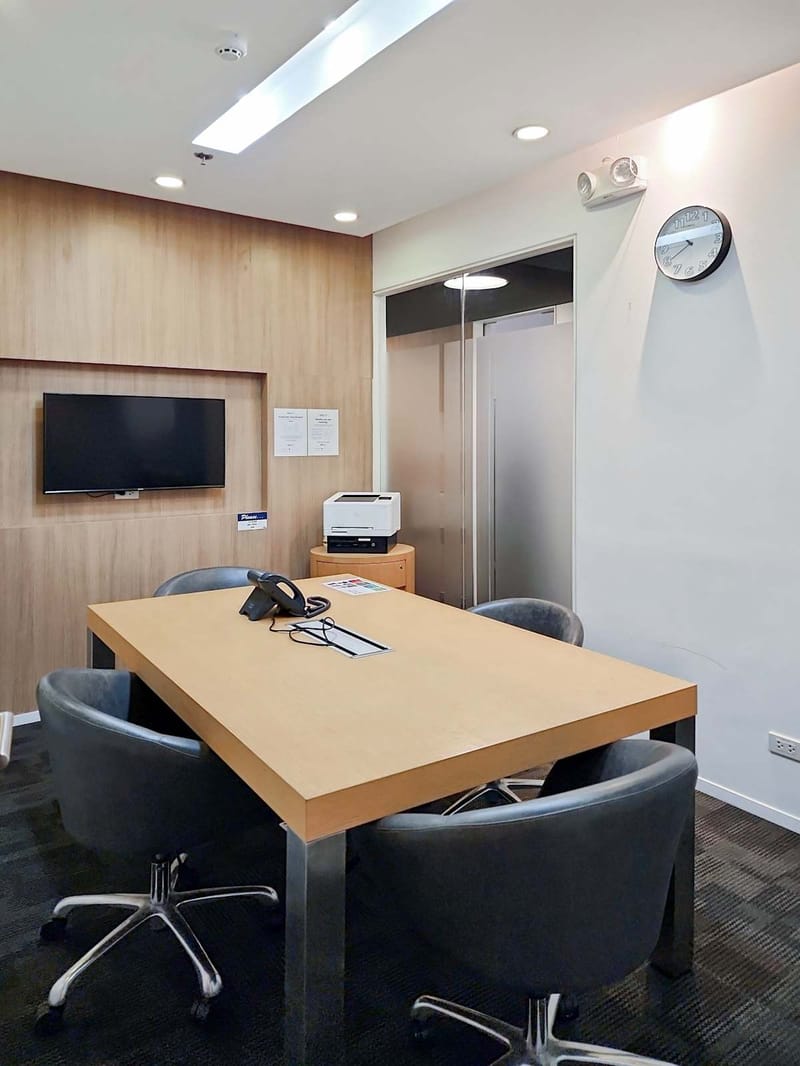 Regus - 5th Clark Center 07,Clark Center,Jose Abad Santos Avenue,Clark Freeport Zone image 8