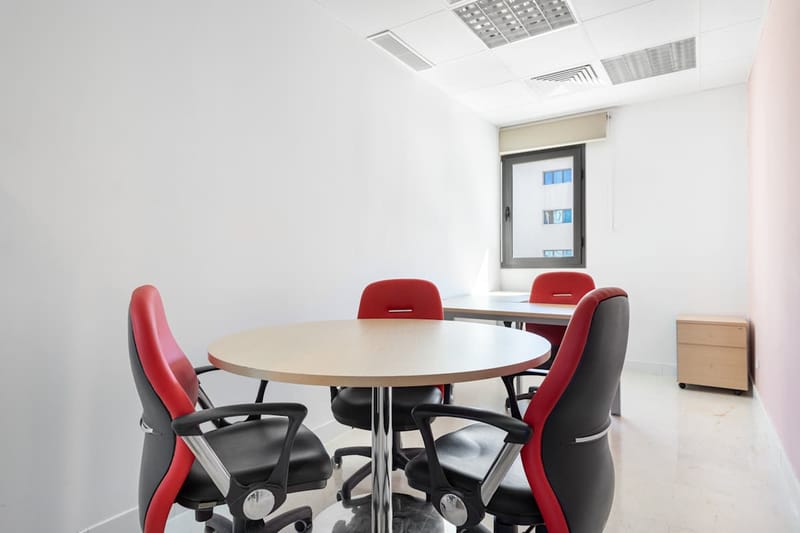 Regus - Building "SLIM",2nd Floor, Rue de l’Euro, Imm Selim,Les Berges du Lac 2 image 7