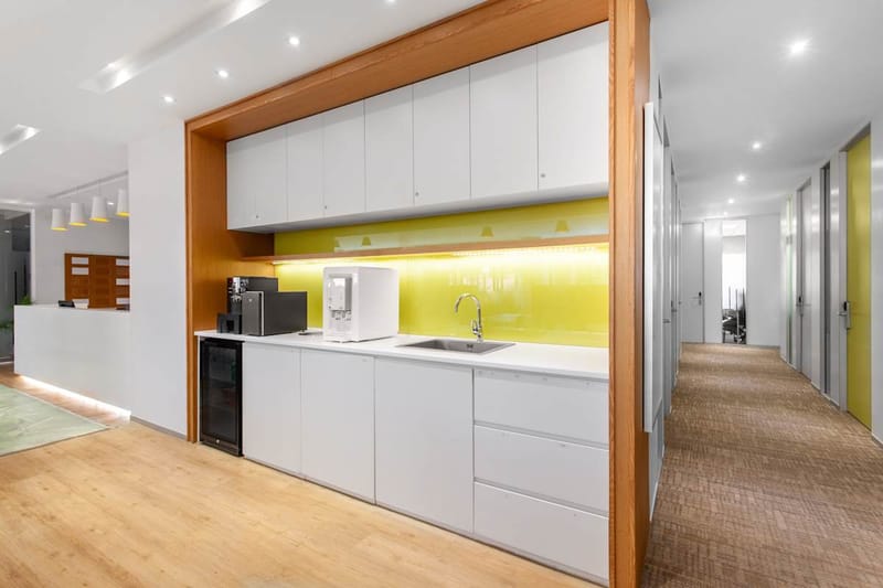 Regus - 2/F, Icon Park Hotel,No. 310, Maneenopparat Road, Sriphoom Sub-district image 6