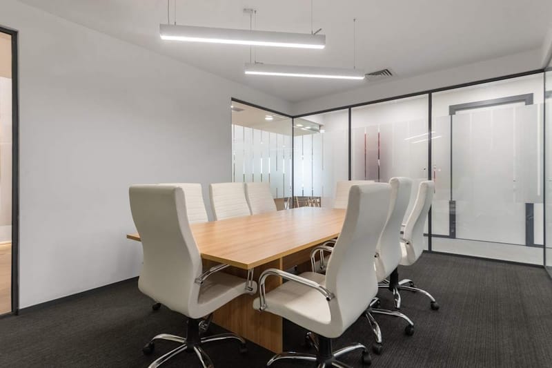 Regus - Queen Zain Al Sharaf Rd،,5th Floor image 8