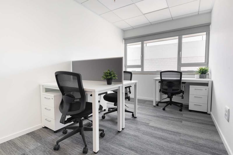 Regus - Paulus ha-Shishi 102 street,3rd Floor image 4