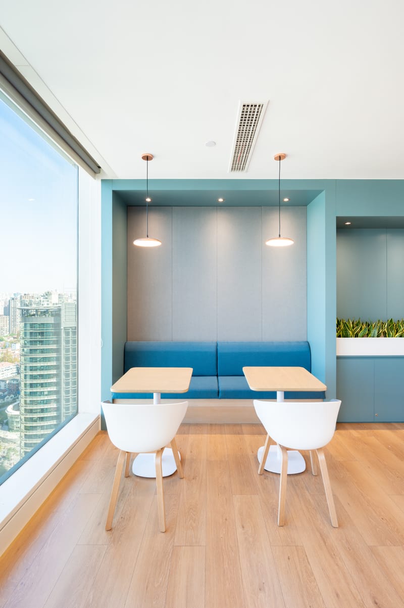 Regus - No. 500 Yan An Xi Road image 5