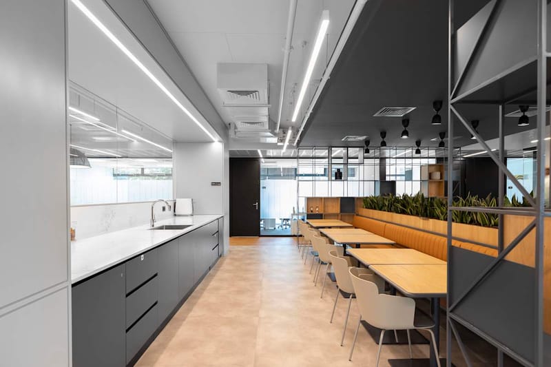 Regus - 7 Sapir St. image 7