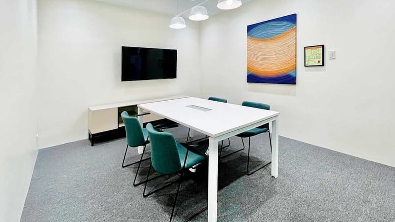 Regus - Lot 1A,Alabang-Zapote rd. corner Marcos Alvarez Ave.,Talon Uno Colours Center image 11