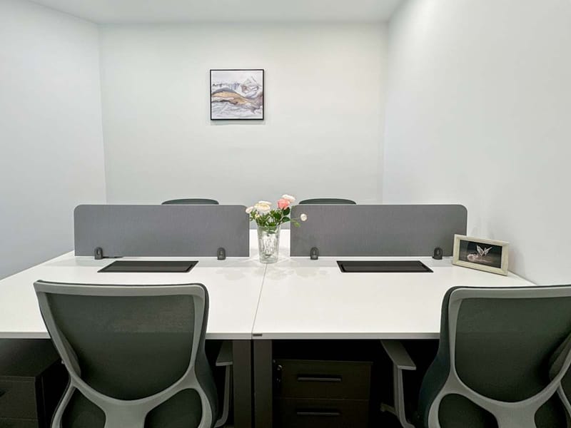 Regus - No. 1800, Donghai Avenue, Jiaojiang District, Zhe,Zhejiang Province,L33, East Building 1, Tengda Center image 7