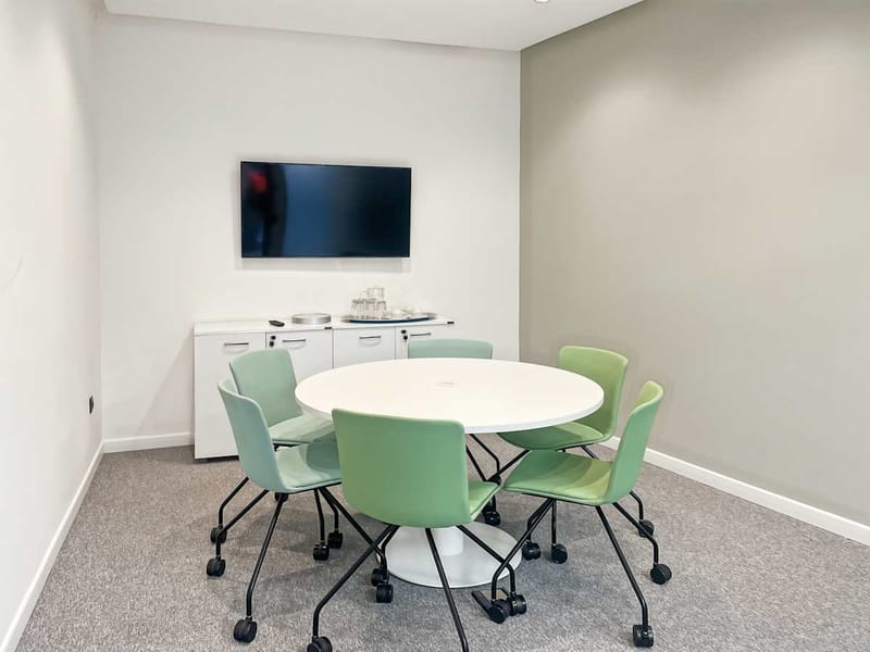 Regus - Rue Ibn Hamdis image 8