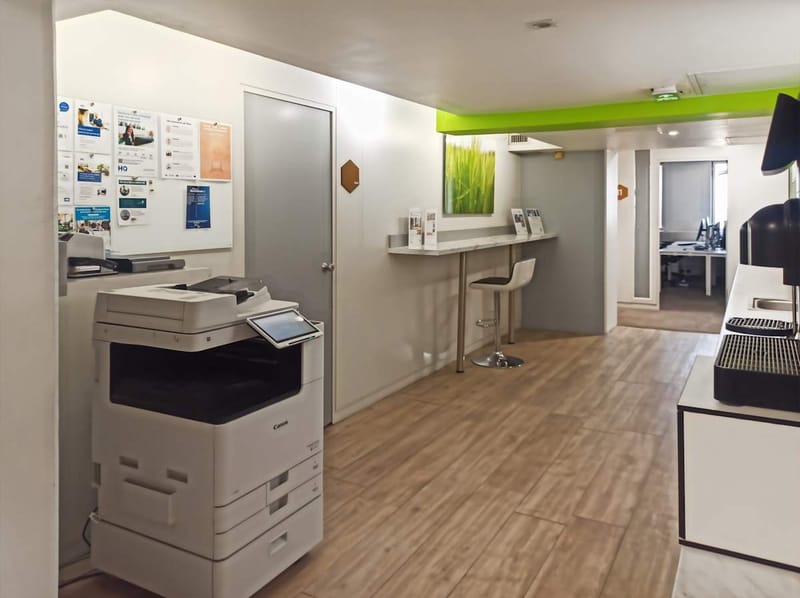 Hq - 20 Place des Halles image 4