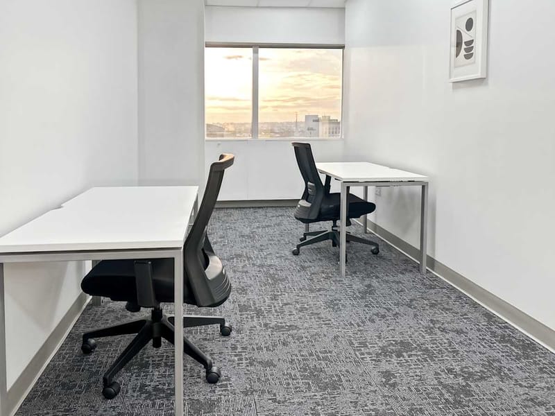 Regus - 3 Gateway Center,12th floor image 10