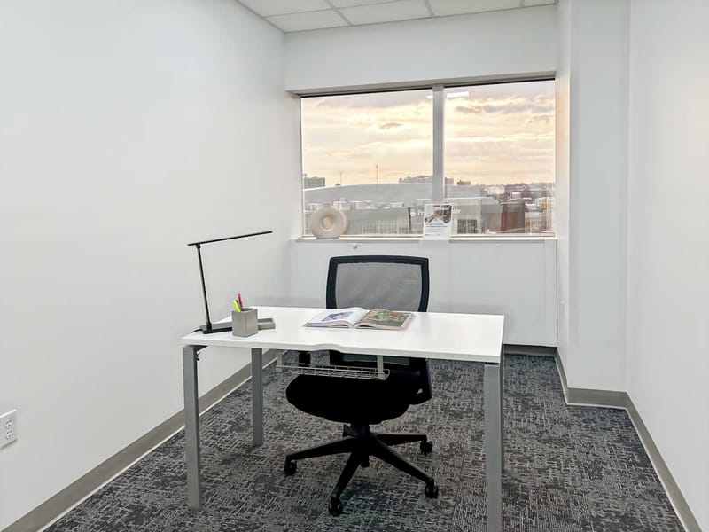 Regus - 3 Gateway Center,12th floor image 7