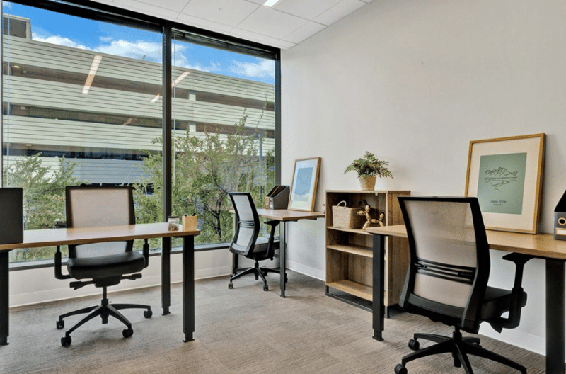 Premier Workspaces - HAL - 3201 Dallas Parkway, 75034 - TX image 8