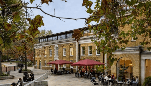 Knight Frank (Managed 1,686 sqft) - Queripel House - Duke of York Square, SW3 - Chelsea image 4