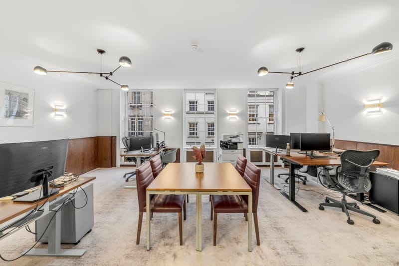 Workplace Plus (Managed 287 sqft) - ASPEN House - 25 Dover Street, W1S 4LX - Mayfair image 3
