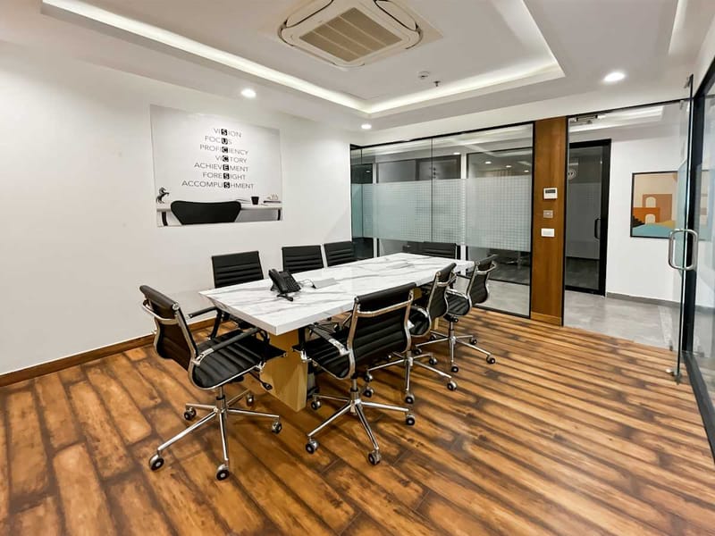 Regus - 5th Floor Tech Garden,Plot No.4 Sector-35, Udyog Vihar-VII image 12