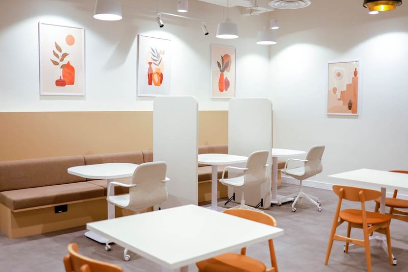 Regus - Ground Floor, VJ6W+G7Q, Abu Bakr Al Siddiq Road,An Narjis, Al-Kharj image 13