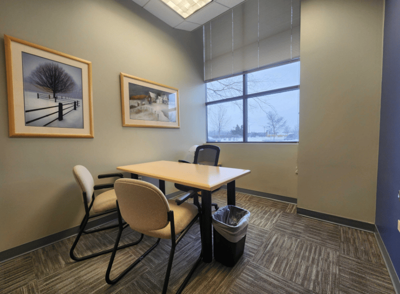 TKO Suites - 250 Parkway Drive, 60069 - IL - Lincolnshire image 6