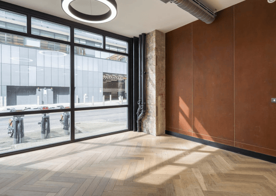 Compton (Managed 2,344 sqft) - 15 Crinan Street, N1 - King's Cross image 3