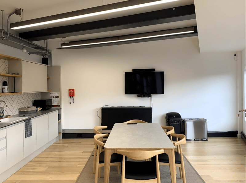 Eddisons (Managed 1,340 sqft) - 52-54 St John Street, EC1 - Farringdon image 4