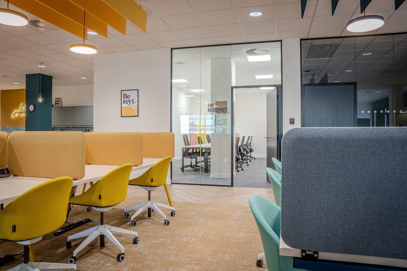 2-Work - Arlington Business Centre - Millshaw Park Lane, LS11 0NE - Leeds City Centre image 8