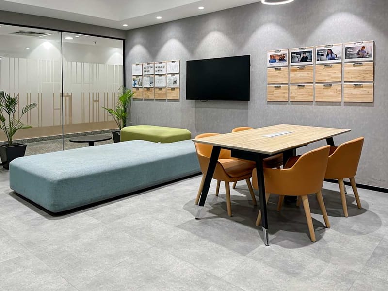 Regus - 3rd Floor Unitech Cyber Park,Village Jharsa, Sector – 39 image 10