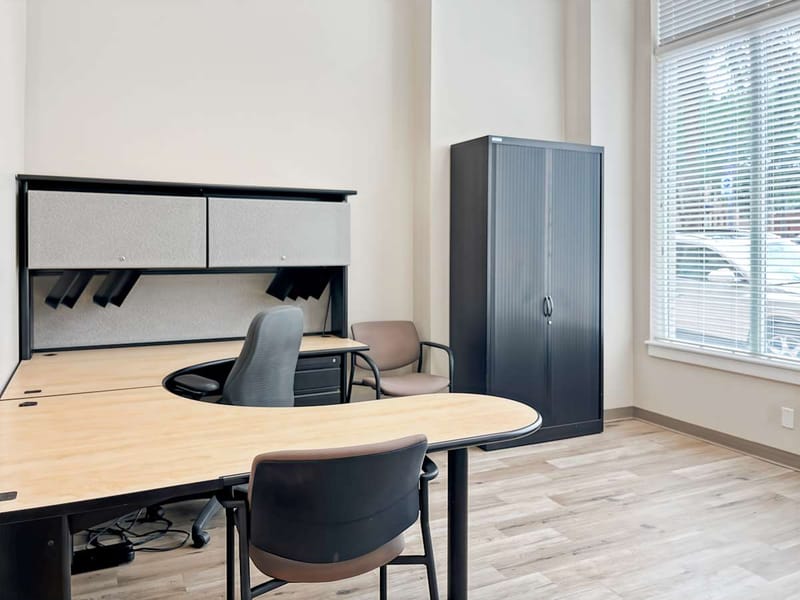 Regus - 300 East University Avenue,1st Floor image 7