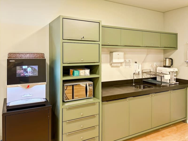 Regus - Rodovia SC-401 n° 3116 - Bairro Saco Grande image 6