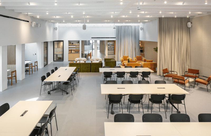 Spacemade - Hale House - 76 Portland Place, W1B - Marylebone image 3