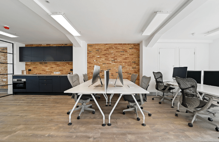 Sub800 Managed (455 - 1,455 sqft) - 4 Golden Square, London, UK image 5