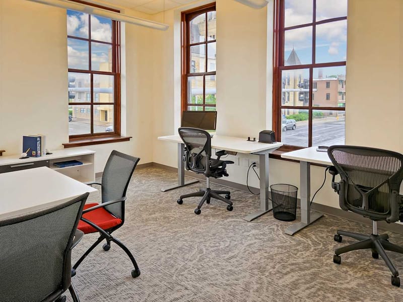 Regus - 332 N Harrison St image 8