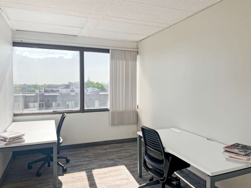Regus - 1100 Boul Crémazie E,8th Floor image 11