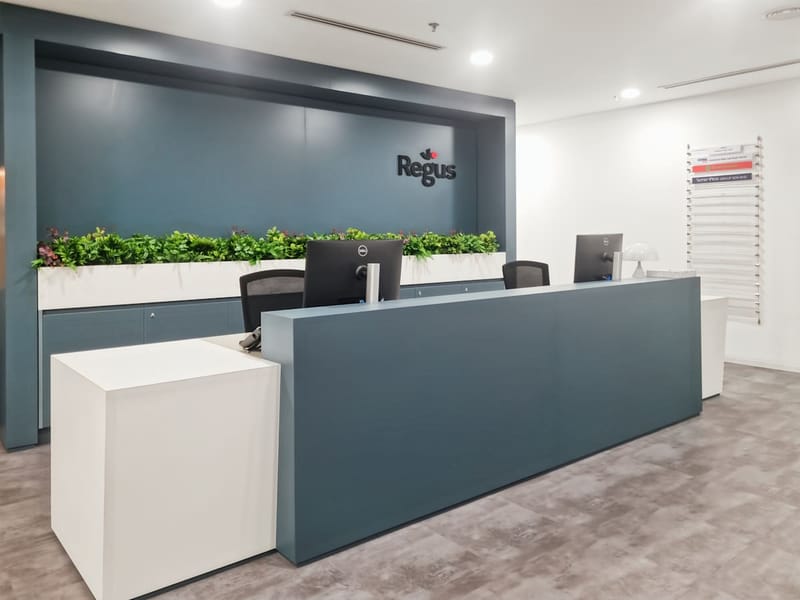 Regus - No. 249, Jalan Tun Razak,Level 9, Menara Public Gold image 12