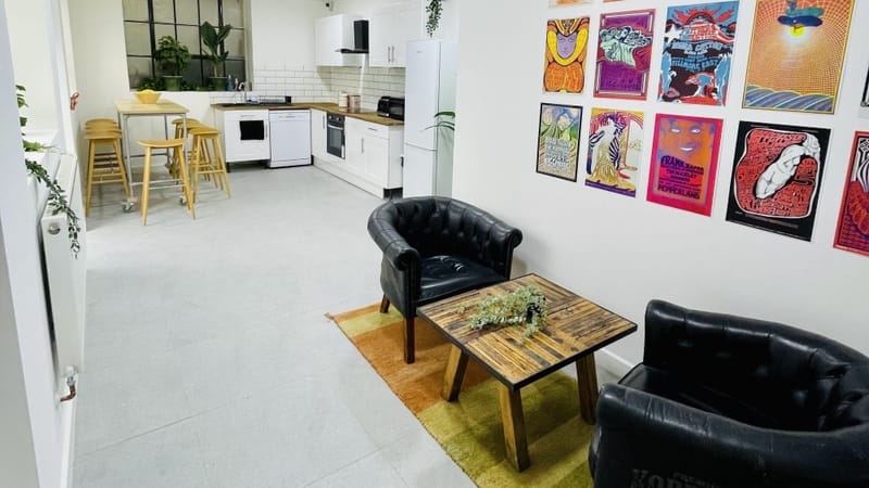 Mainyard Studios - 58B Alexandra Rd, EN3 7EH - Enfield image 2