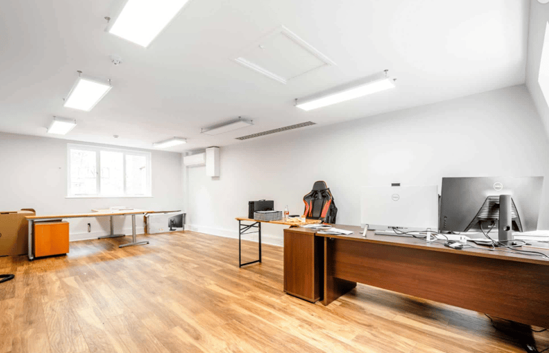 Sub800 Managed (800 - 800 sqft) - 22 Widegate St, City of London, London E1 7HP, UK image 5