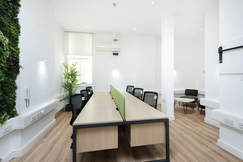 Sub800 Managed (565 - 565 sqft) - 10 Ironmonger Ln, London EC2V 8EY, UK image 6