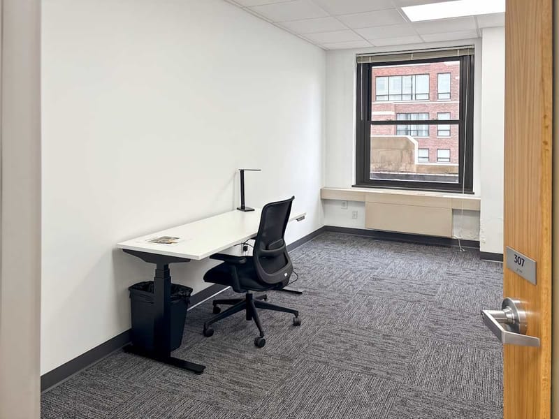 Regus - 320 N Meridian Street,11th Floor image 6